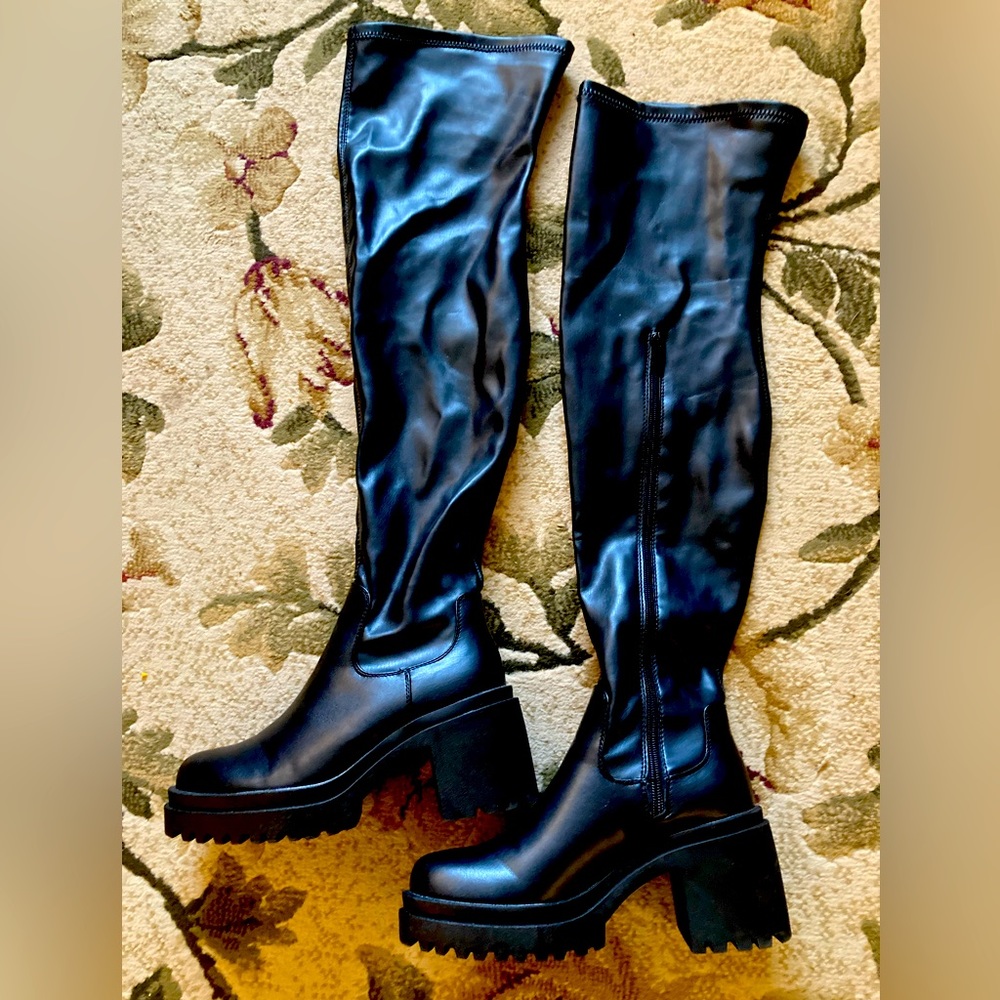 Over the knee boots